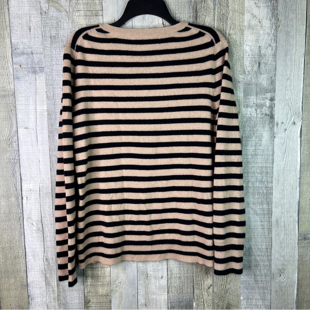 Alex Marie XL V-Neck 100% Cashmere Sweater Long Sleeves Tan & Black - Picture 2 of 6